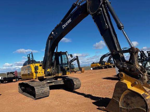 Image of John Deere 210GLC equipment image 3