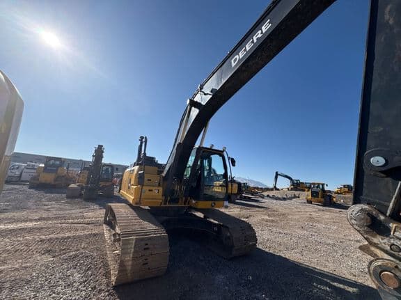 Image of John Deere 210GLC equipment image 4