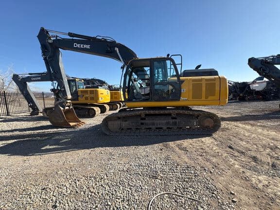 Image of John Deere 210GLC equipment image 1