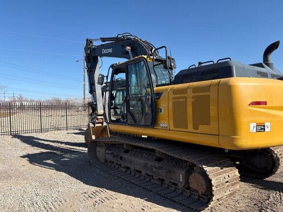 Image of John Deere 210GLC equipment image 2
