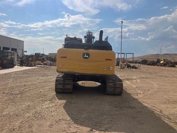 2022 John Deere 210GLC Equipment Image0