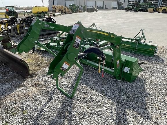 Image of John Deere 220R equipment image 1