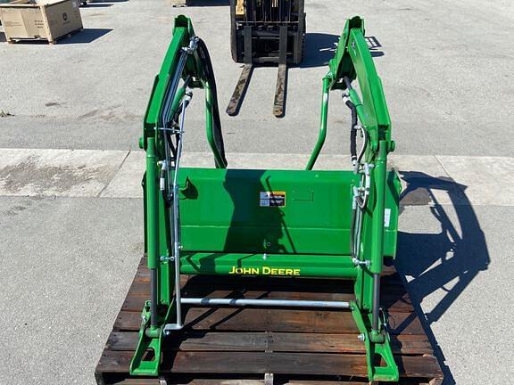 Thumbnail image John Deere 220R 4