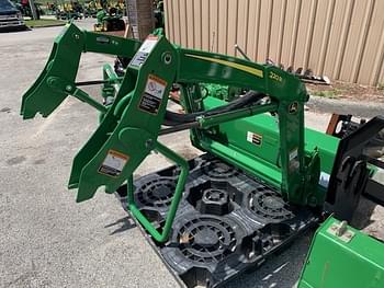 2022 John Deere 220R Equipment Image0