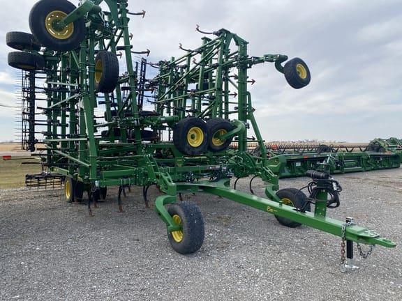 Main image John Deere 2230