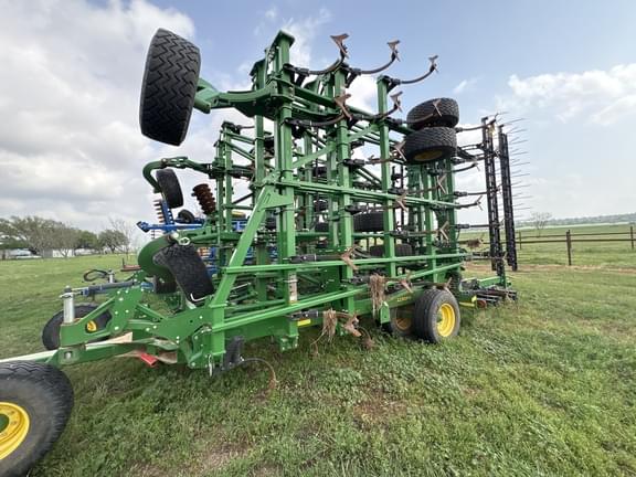 Image of John Deere 2230 equipment image 3