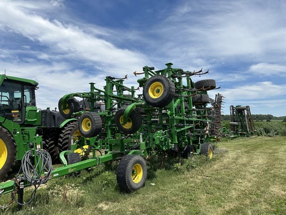 2022 John Deere 2230 Equipment Image0