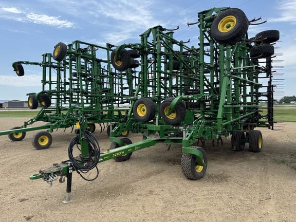 Main image John Deere 2230