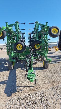 Image of John Deere 2230FH equipment image 1