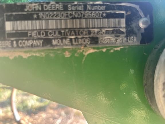 Image of John Deere 2230FH equipment image 1