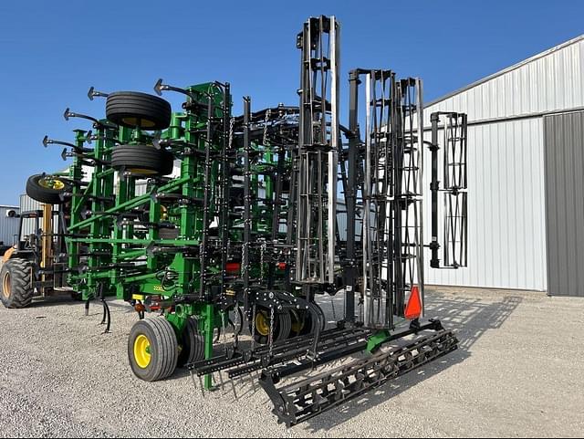 Image of John Deere 2230LL equipment image 4