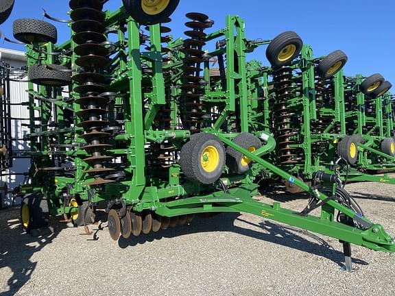 Image of John Deere 2330 Primary image