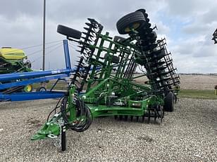 Main image John Deere 2330 0