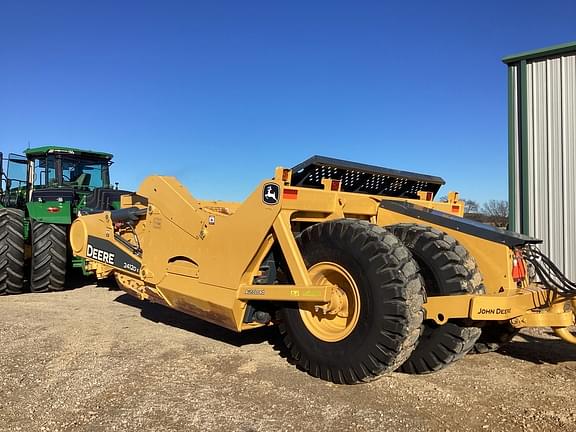 Image of John Deere 2412DE equipment image 4