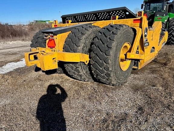 Image of John Deere 2412DE equipment image 2