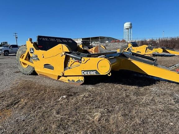 Image of John Deere 2412DE Primary image