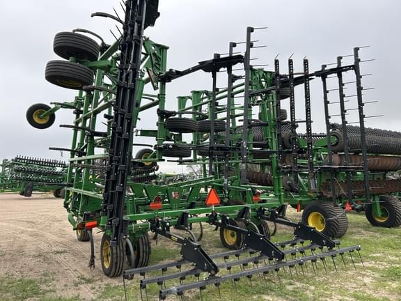 Image of John Deere 2430 equipment image 4