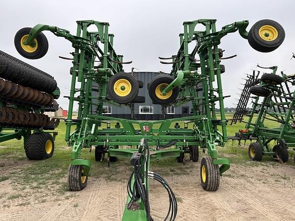 Image of John Deere 2430 equipment image 2