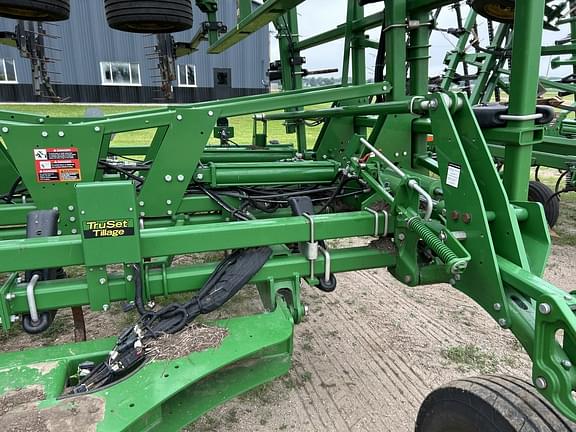 Image of John Deere 2430 equipment image 4