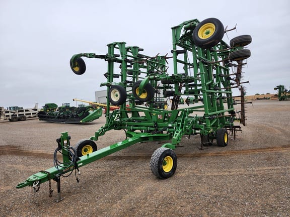 2022 John Deere 2430 Equipment Image0