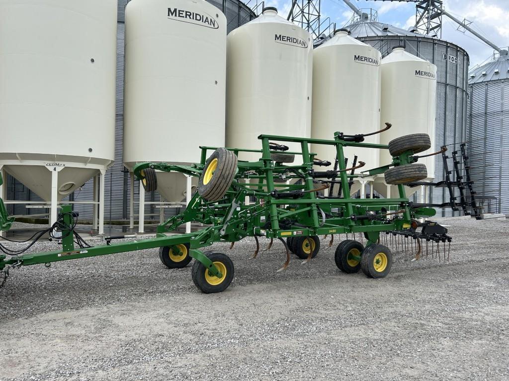 Image of John Deere 2430 Primary image