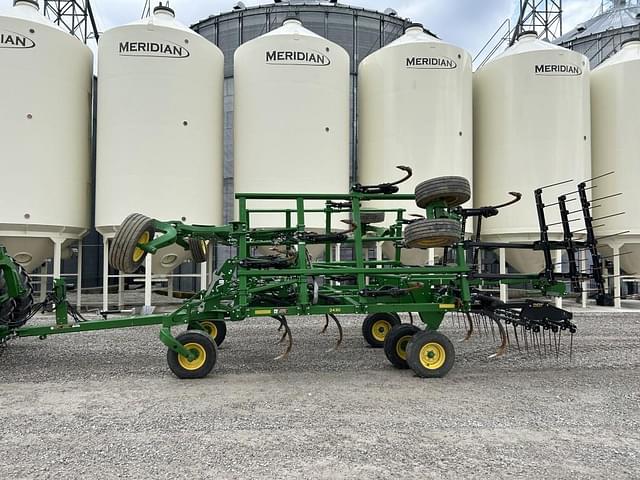 Image of John Deere 2430 equipment image 2