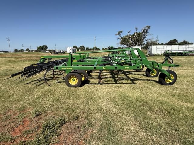 Image of John Deere 2430 equipment image 1