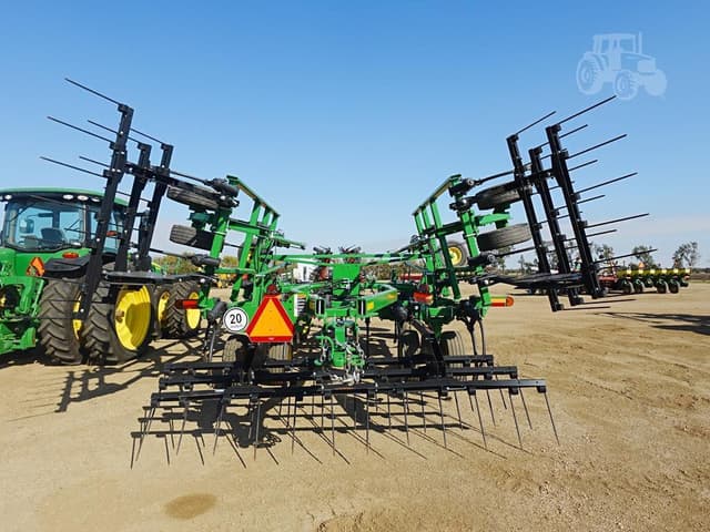 Image of John Deere 2430 equipment image 4