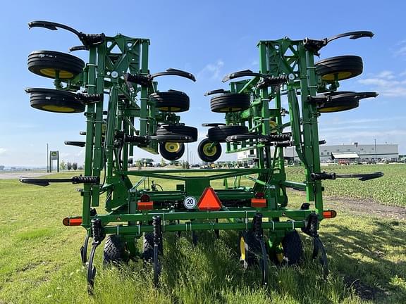 Image of John Deere 2430 equipment image 3