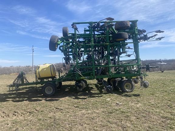 Image of John Deere 2430C equipment image 4