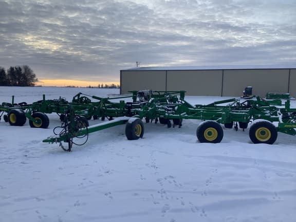 Image of John Deere 2430C equipment image 2