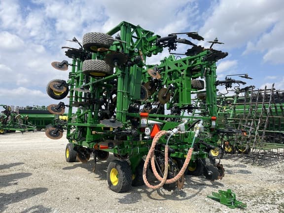 Image of John Deere 2430C equipment image 4