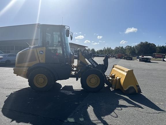 Image of John Deere 244L equipment image 4