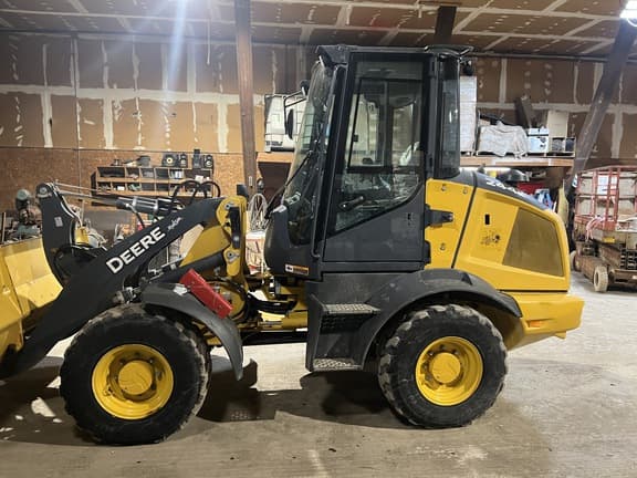 Image of John Deere 244L equipment image 3