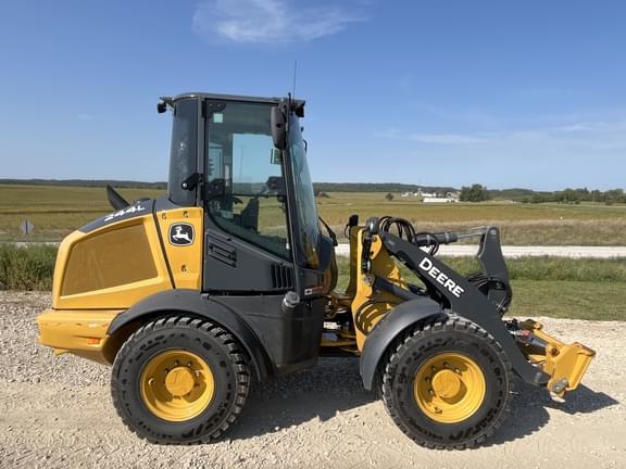 Image of John Deere 244L equipment image 2