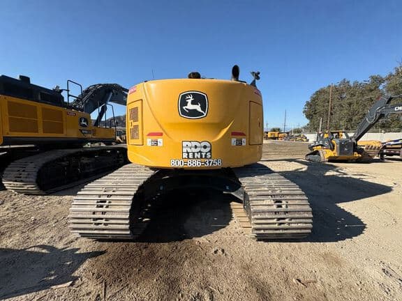 Image of John Deere 245G equipment image 2