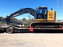 2022 John Deere 245G LC Image