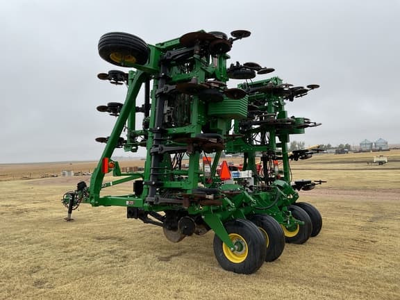 Image of John Deere 2510H equipment image 2