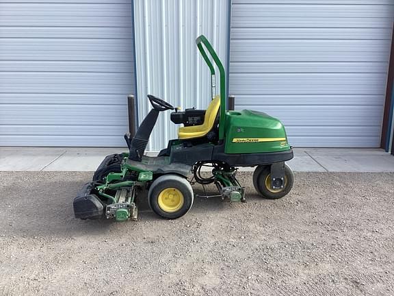 Image of John Deere 2550 Primary image