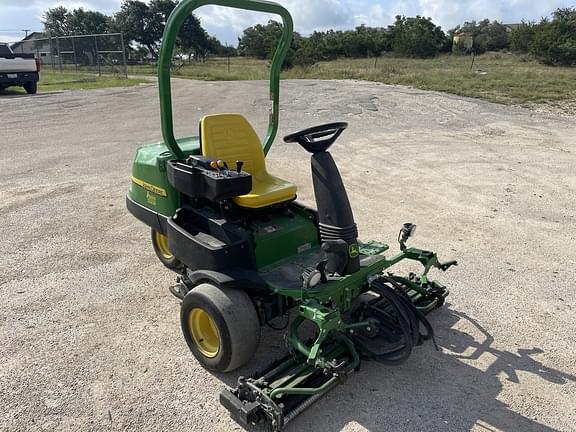 Image of John Deere 2550 equipment image 4