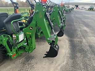 Main image John Deere 260B 5