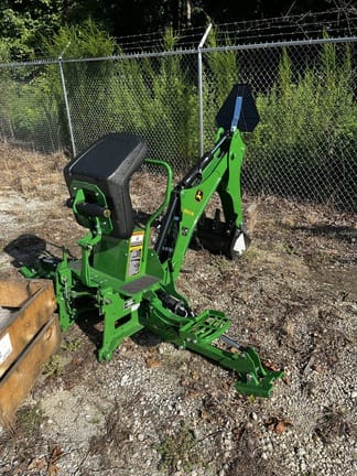 Main image John Deere 260B