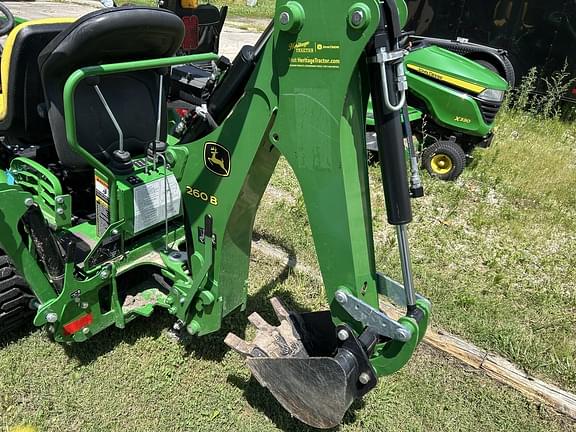Image of John Deere 260B Primary image