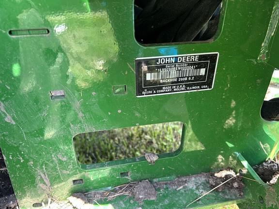 Image of John Deere 260B equipment image 2