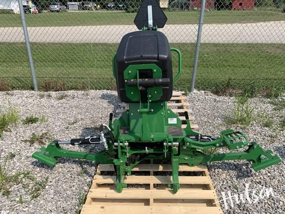 Image of John Deere 260B equipment image 3