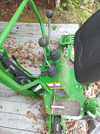 Image of John Deere 260B equipment image 4