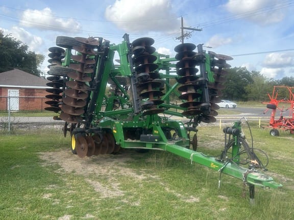 Main image John Deere 2633