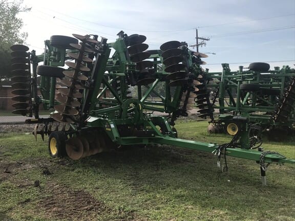 2022 John Deere 2633 Equipment Image0