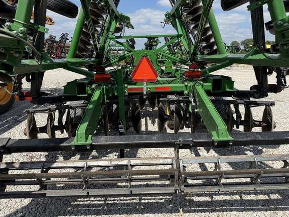 Image of John Deere 2635 equipment image 4