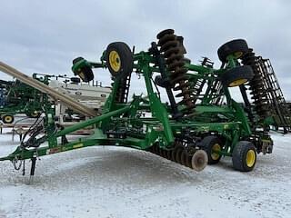 Image of John Deere 2660VT equipment image 2